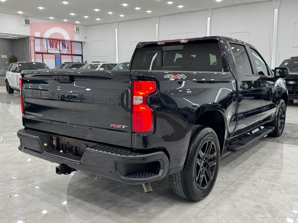 Chevrolet Silverado